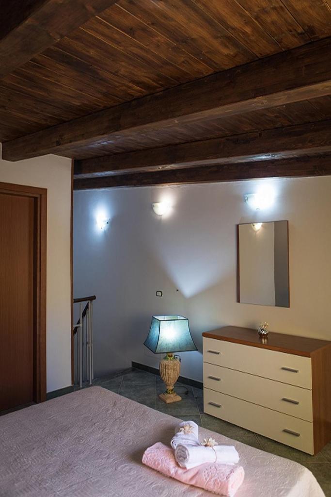 Casa Vacanze Fede Santo Stefano di Camastra Exterior photo